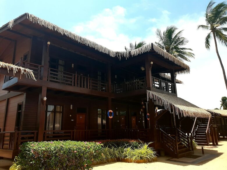 Hotel Nilaveli Beach Resort