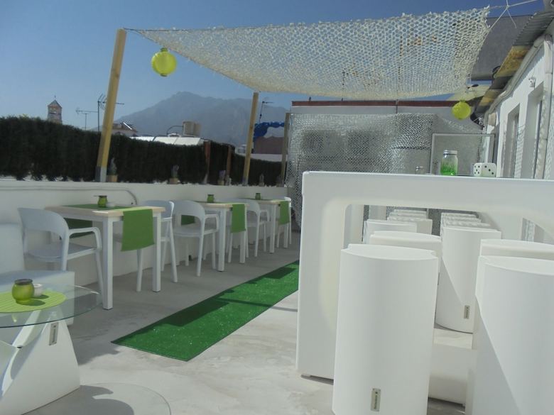 Hostal Tak