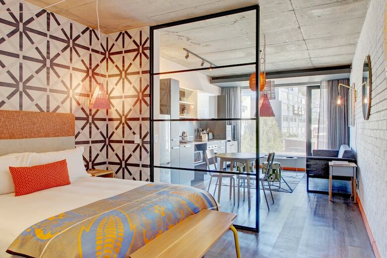 Stock Exchange Apartment Hotel