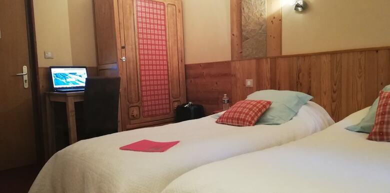 Hotel H�tel Le D�me