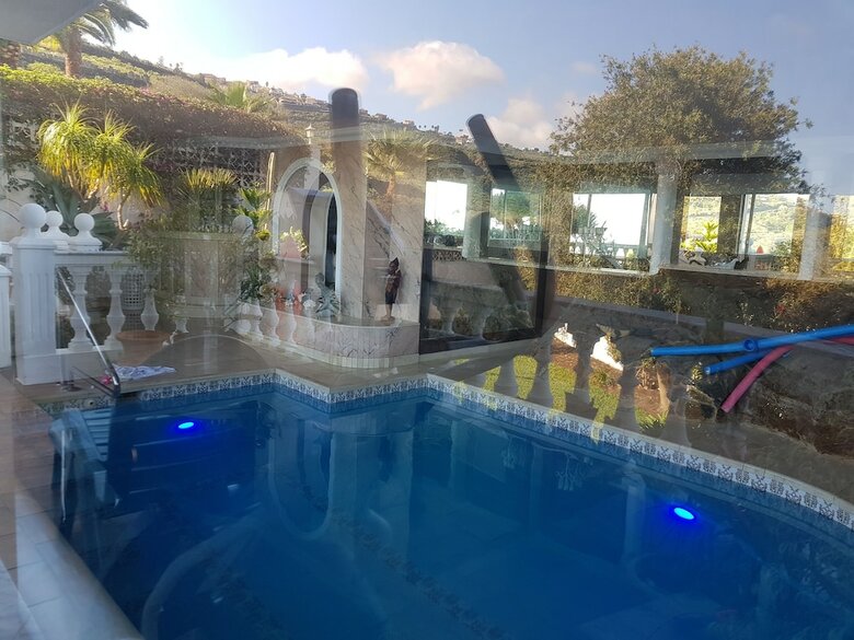 Apartamentos Villa Larnia