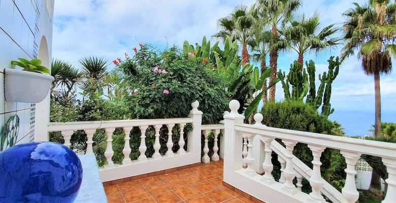 Apartamentos Villa Larnia