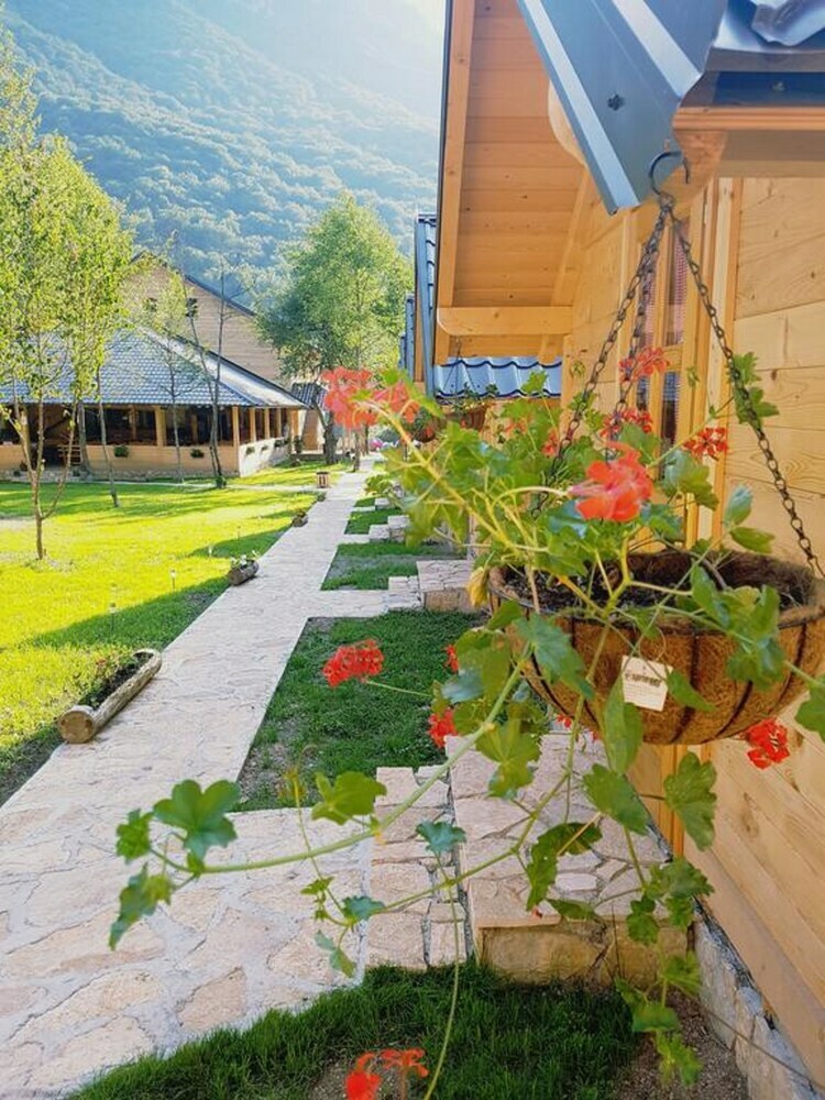 Posada Rafting Center Rt