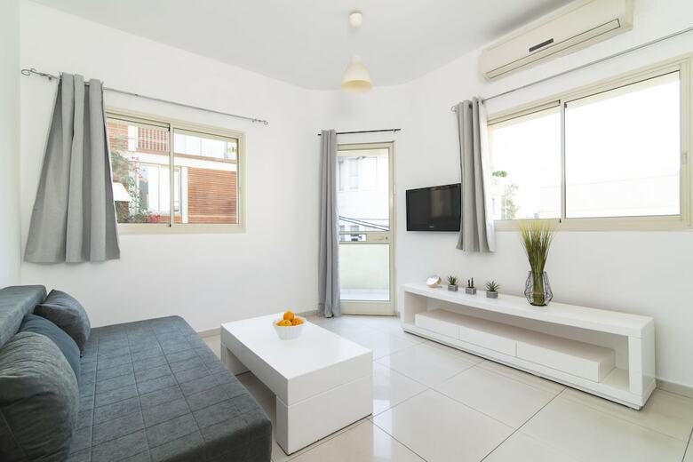 Apartments In Ha Kerem