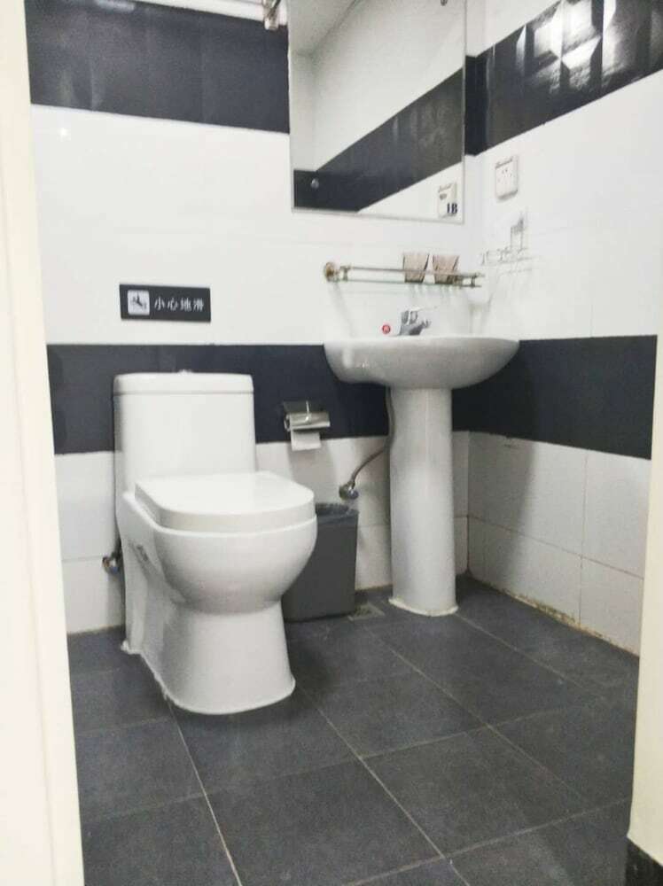 Hotel Harbour Co Living