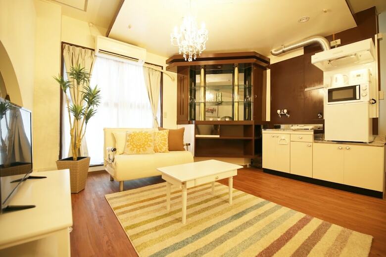 Apartamentos Maejima Bldg