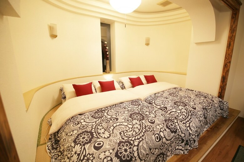 Apartamentos Maejima Bldg
