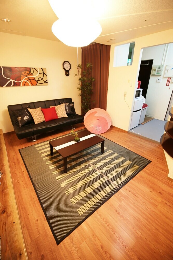 Apartamentos Maejima Bldg