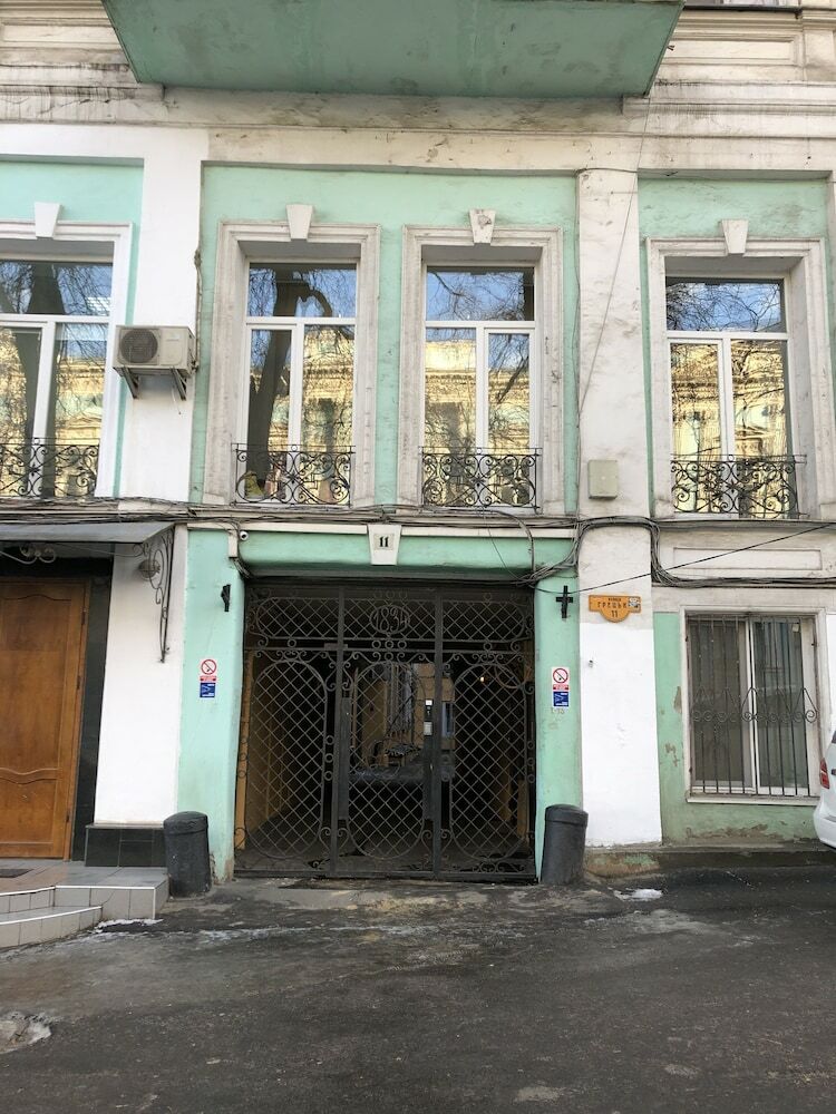 Lucky Ship. Art Hotel