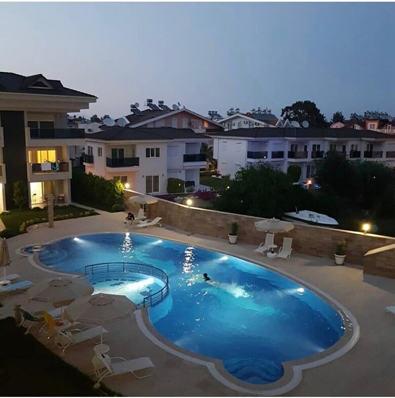 Truemar Hotels & Suites