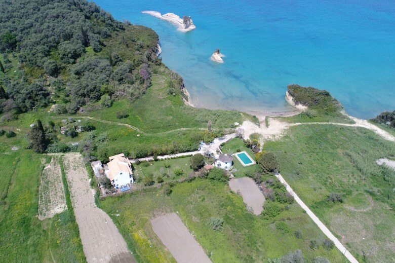 Apartamentos Villa Spyridoula - Near D Amour Beach