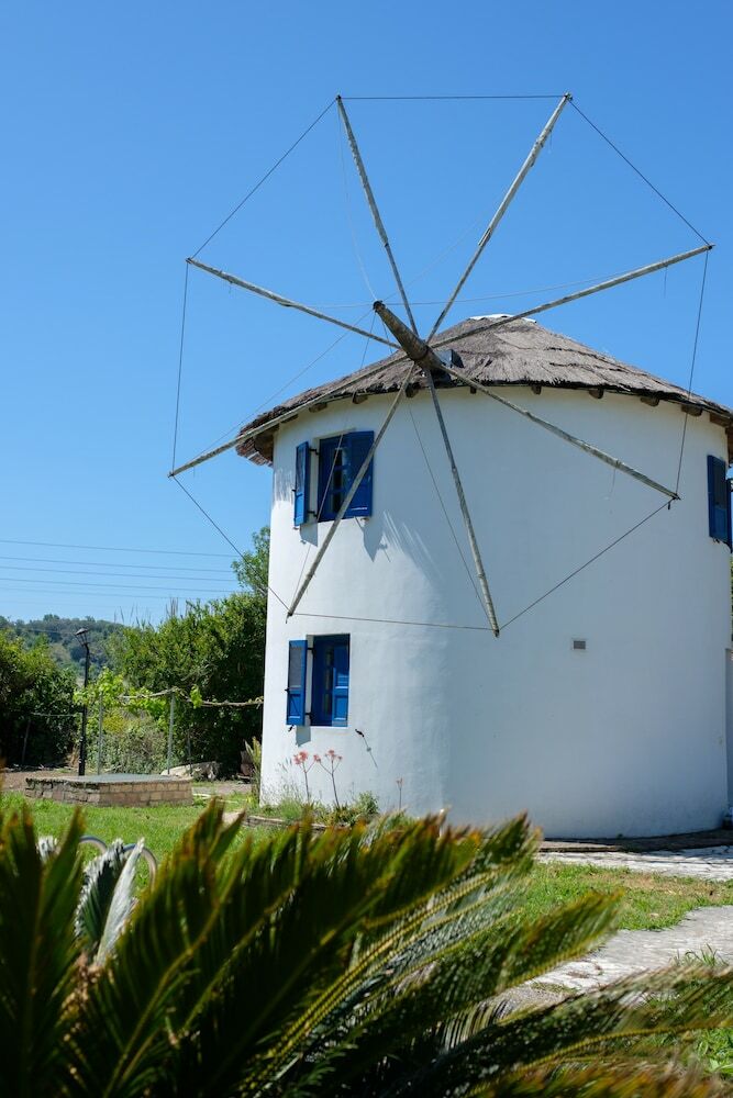 Apartamentos Villa Spyridoula - Near D Amour Beach