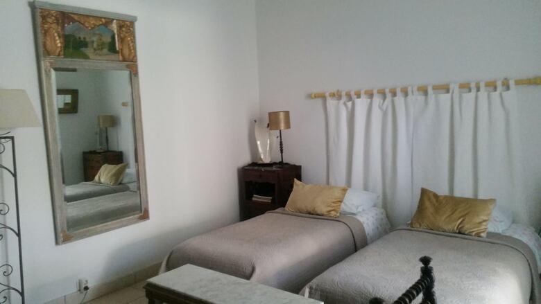Bed & Breakfast Domaine Des Restanques