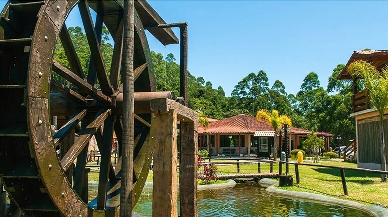 Eco Park Hotel