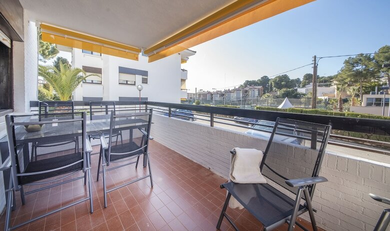 Tennis Apartment Th105