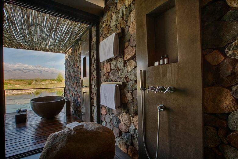 Hotel The Vines Resort & Spa