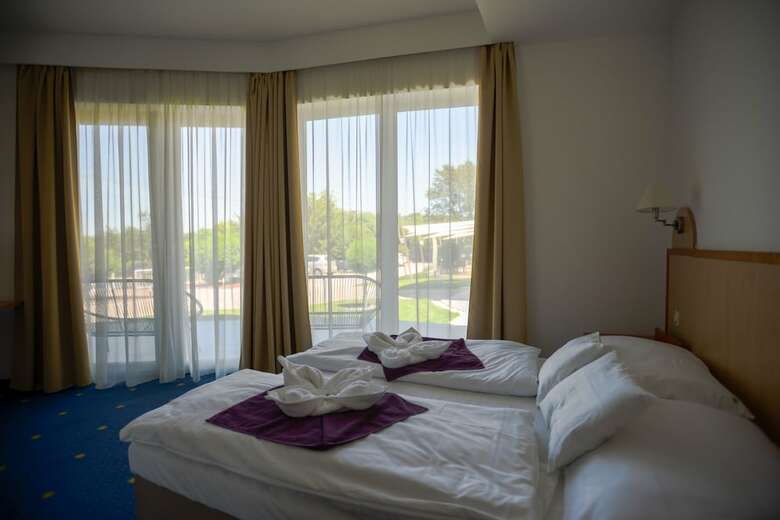Hotel Holiday Resorts
