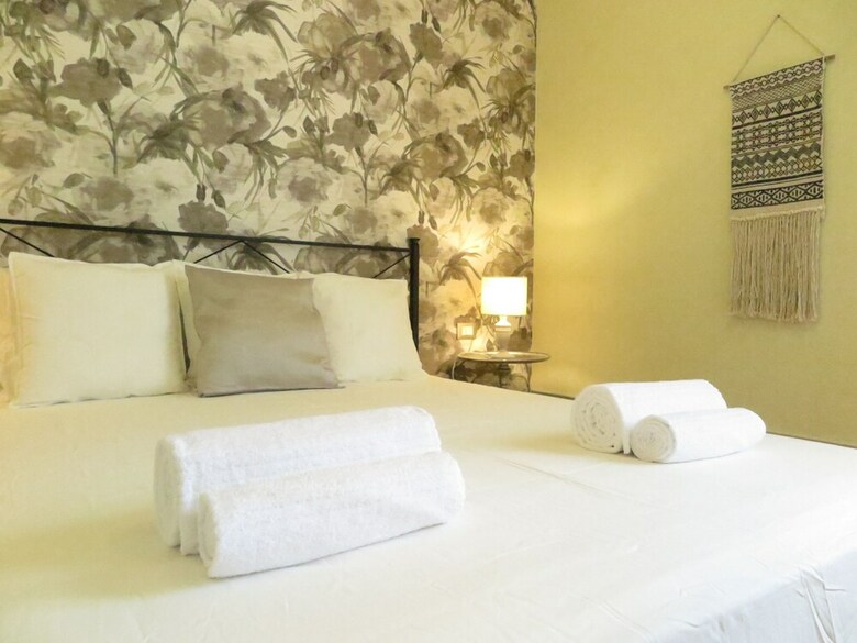 Wine Apartments Florence Barbera