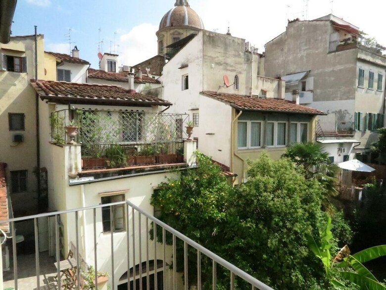Wine Apartments Florence Barbera