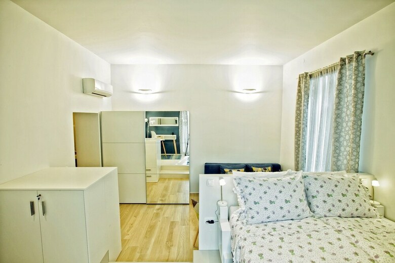 Modern Home At Bacvice Beach