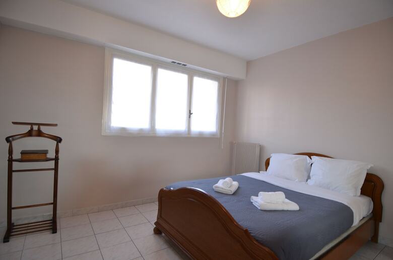 Apartment 4 Persons Near Train Station Acropolis District In Nice