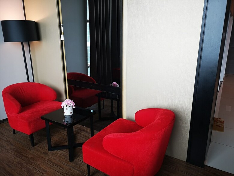 Apartamentos Summertime Maritime Suites