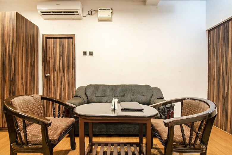 Hotel Fabexpress Lions India