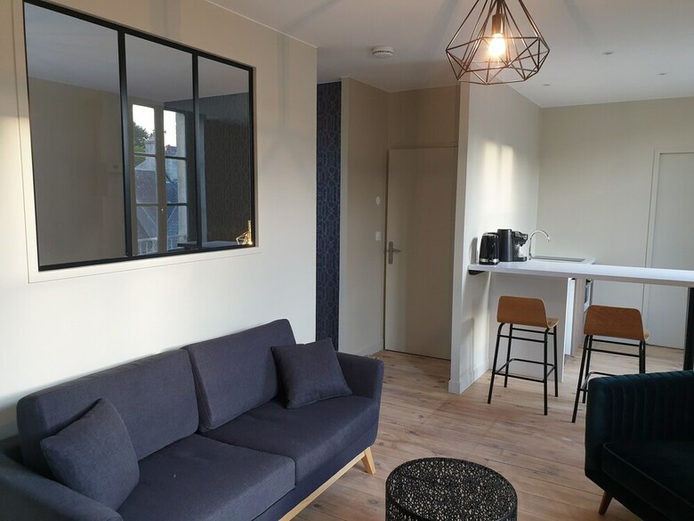 Au Loup Historic Apartments