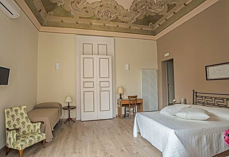 B&B Acanthus