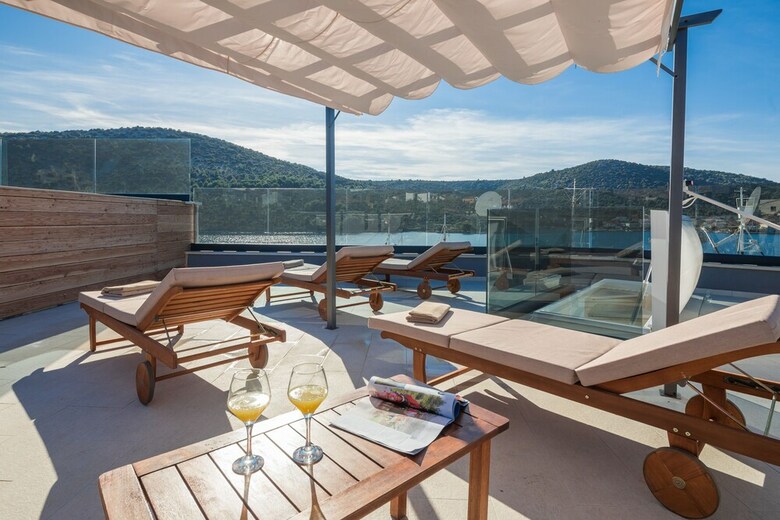 Beachfront Luxury Villa