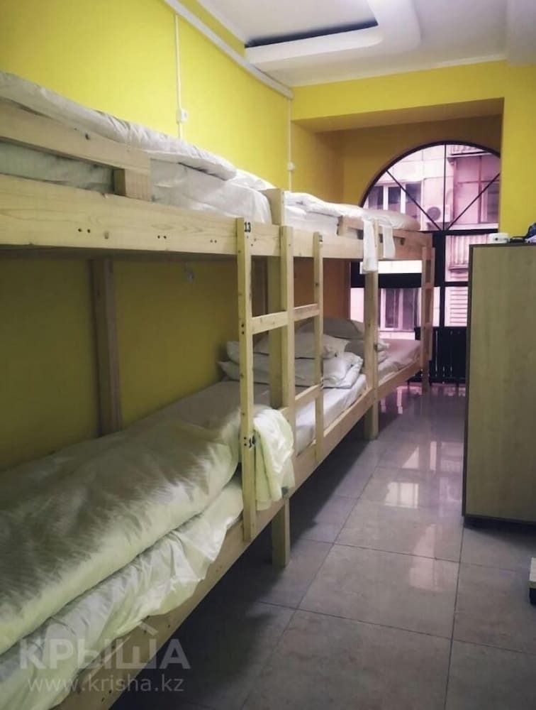 Hostal West Point Premium Hostel