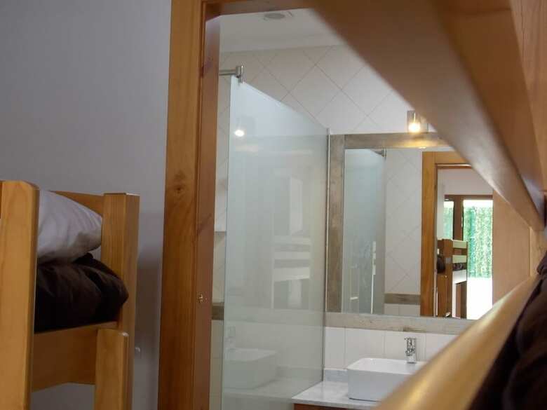 Hostal Albergue La Cala