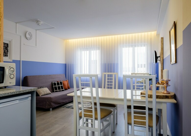 Boutique Rentals - Provence Apartment