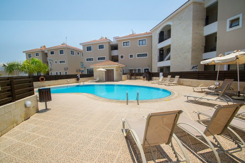 Kapparis Kyklades Ground Floor Apartment