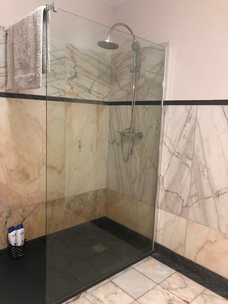 Music House Apartment