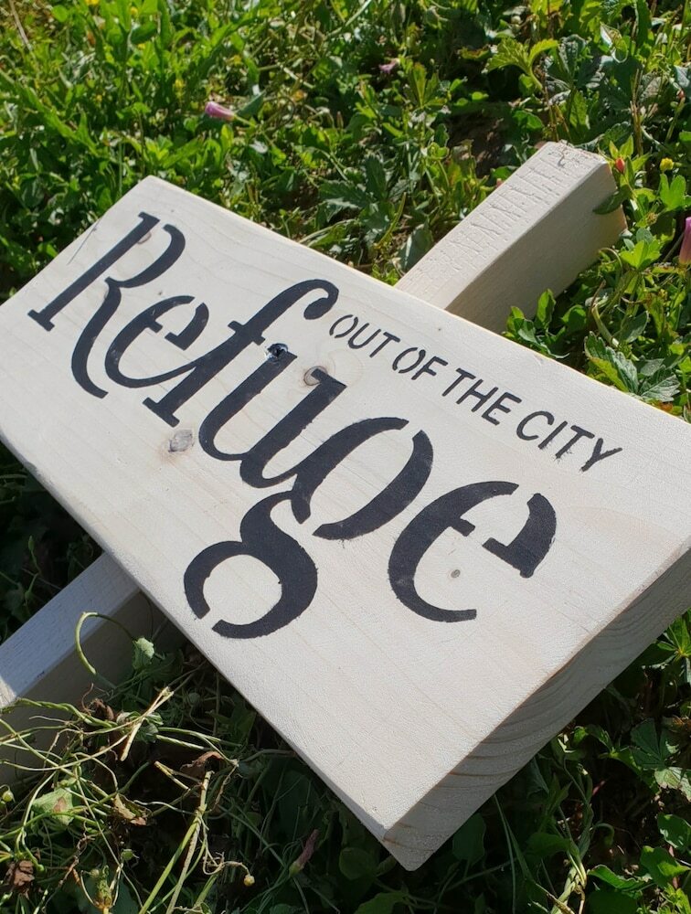 Roc Refuge Out Of The City