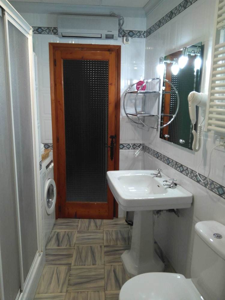 Agroturismo Casa Rural Angelita de Cat�