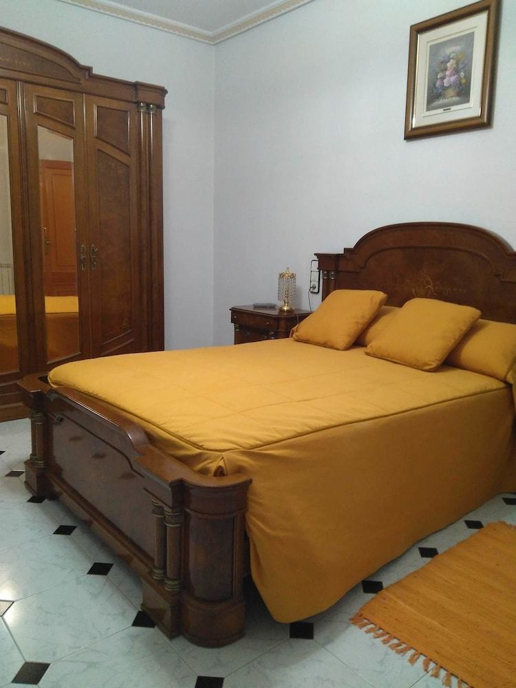 Agroturismo Casa Rural Angelita de Cat�