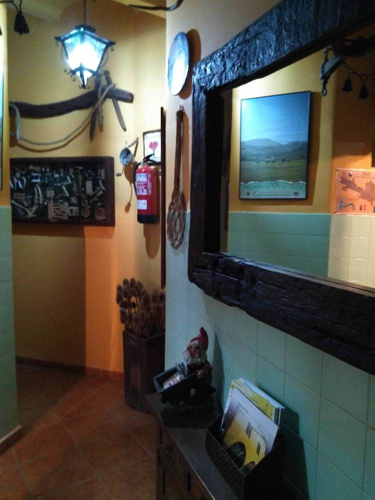 Agroturismo Casa Rural Angelita de Cat�