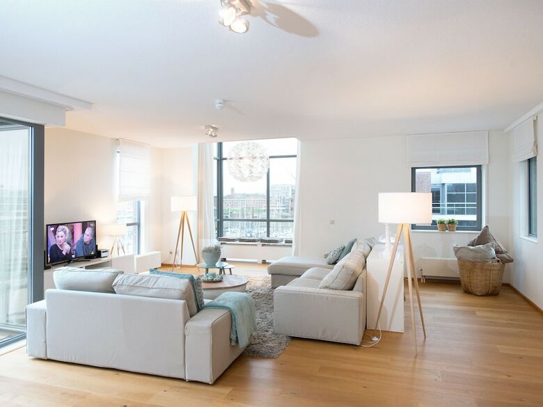 Bizstay Harbour Scheveningen Apartments