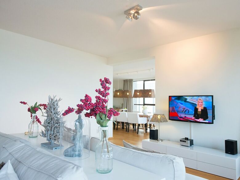 Bizstay Harbour Scheveningen Apartments