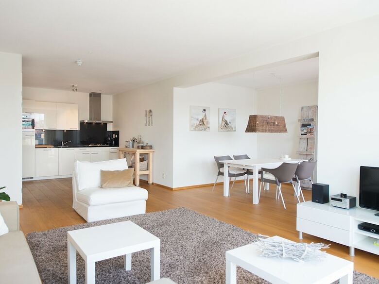 Bizstay Harbour Scheveningen Apartments