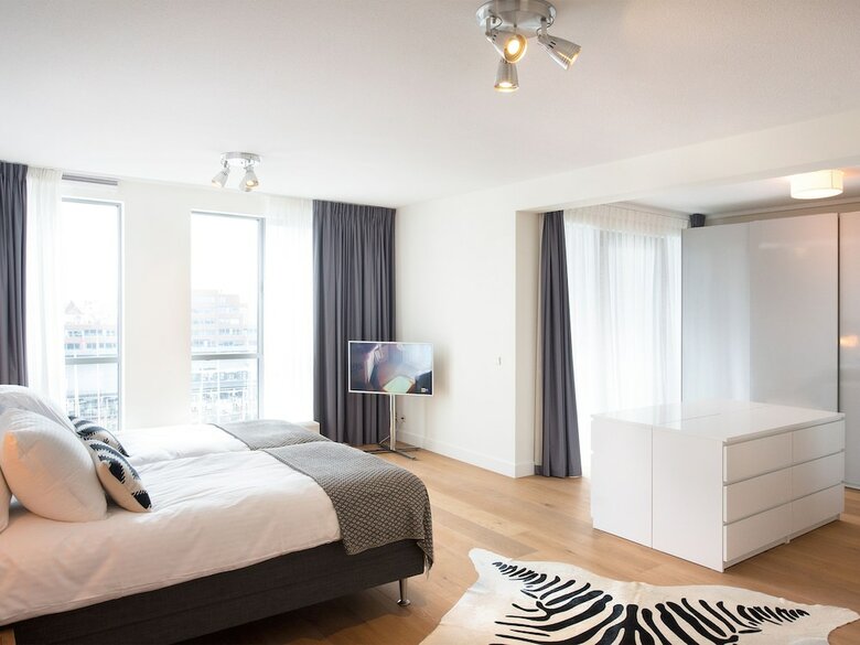 Bizstay Harbour Scheveningen Apartments