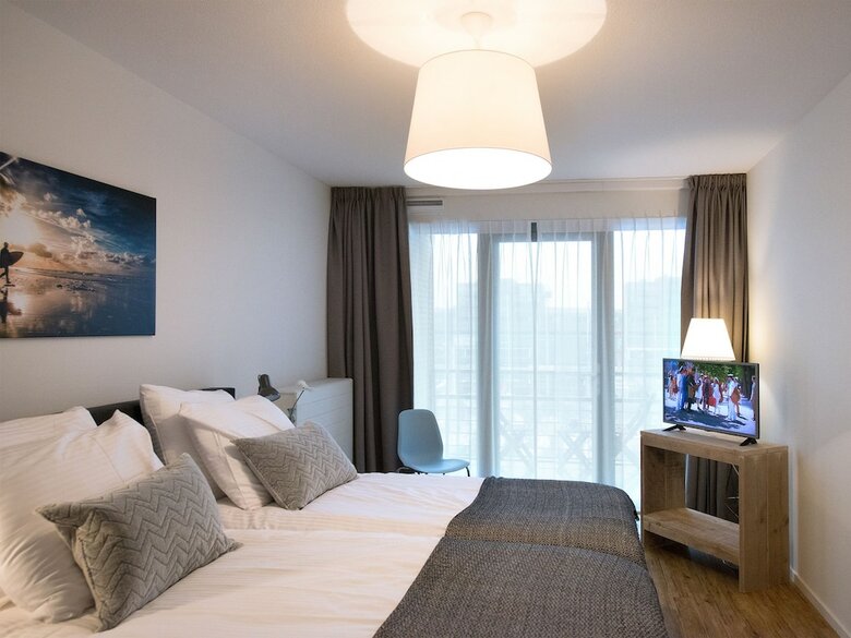 Bizstay Harbour Scheveningen Apartments