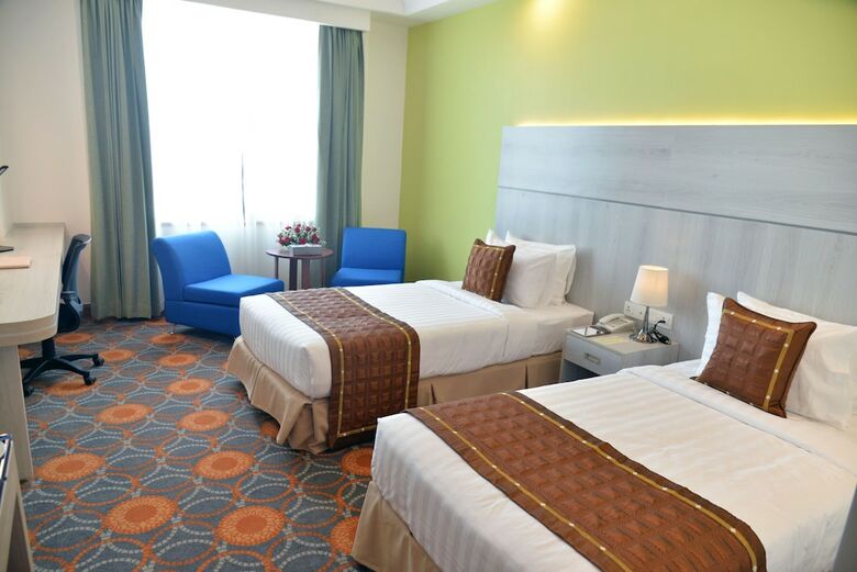 Ritz Grand Hotel Mandalay