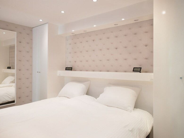 Bizstay Park Central Apartments