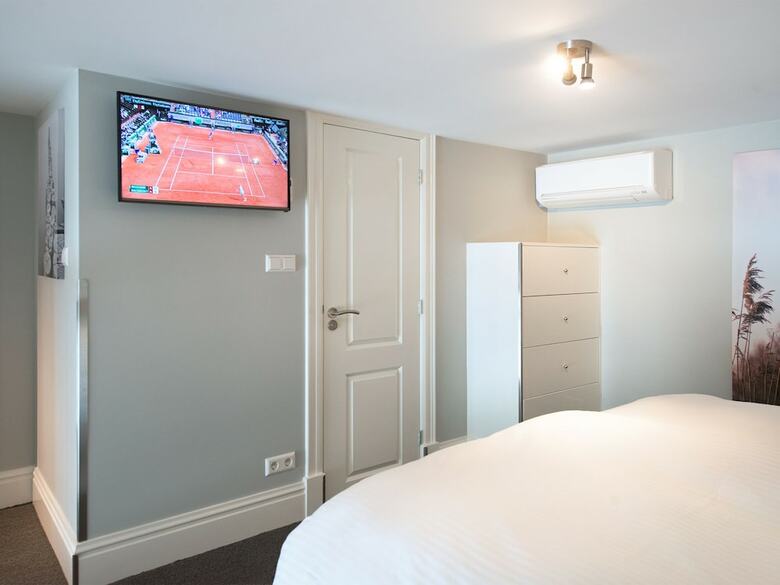 Bizstay Park Central Apartments