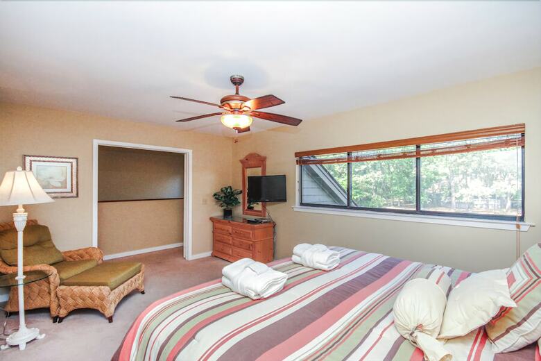 Inland Harbour 2429 - Two Bedroom Condo