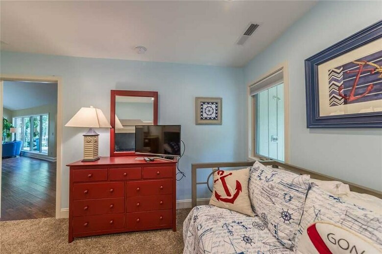Slack Tide 6 - Four Bedroom Condo