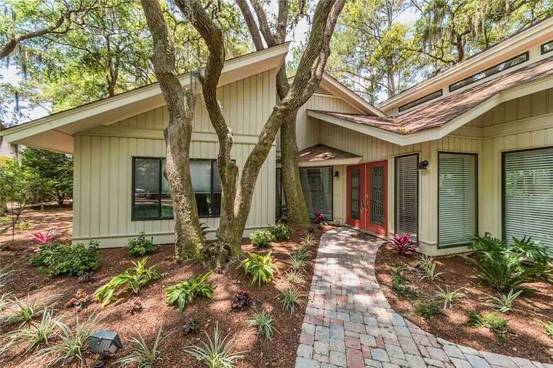 Slack Tide 6 - Four Bedroom Condo
